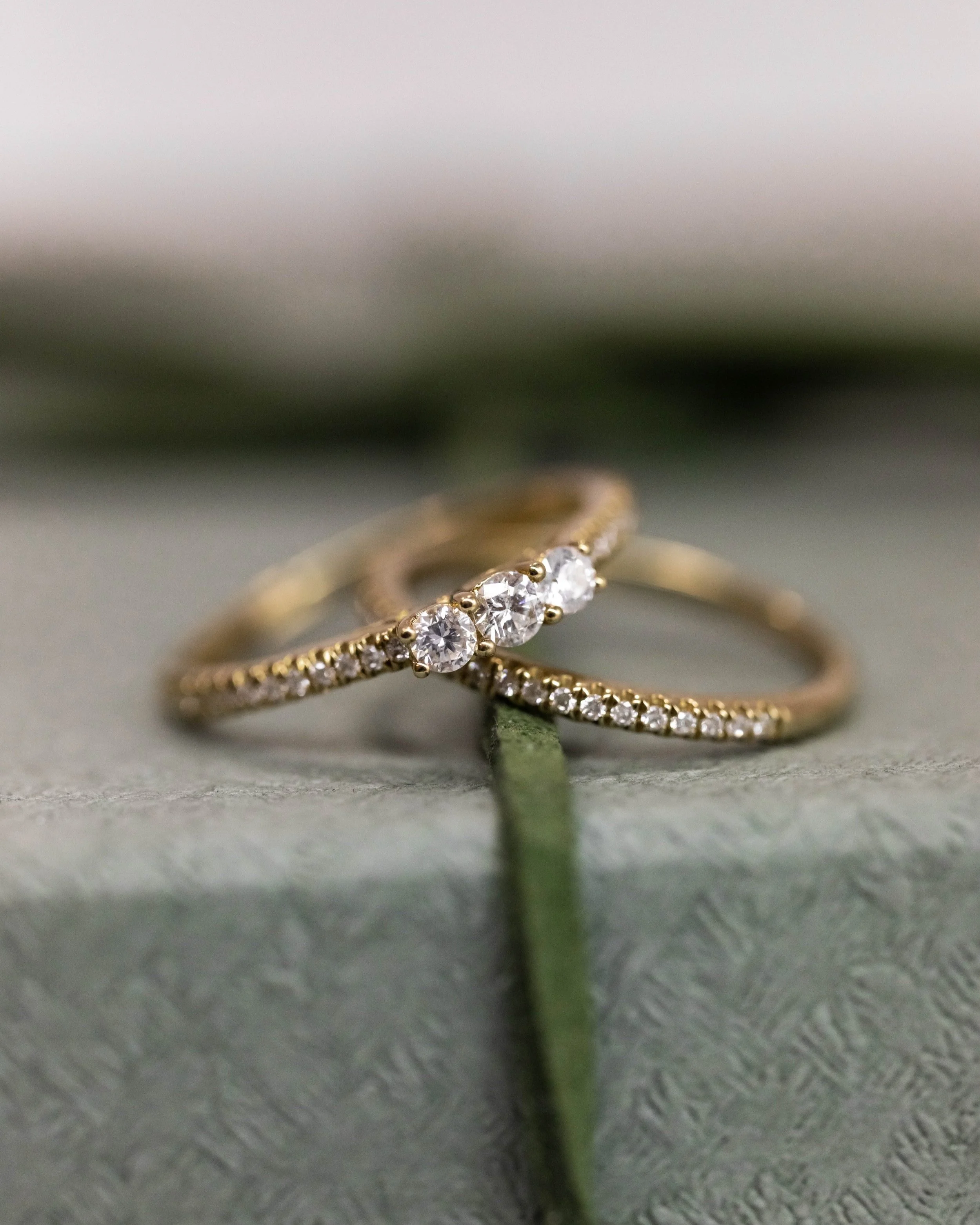 Yellow gold solitaire wedding set on sale